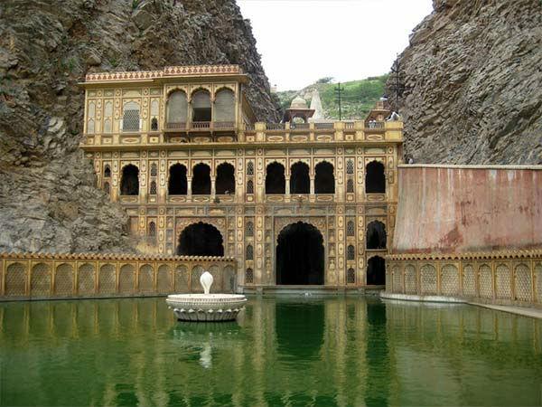 Royal Rajasthan Tours in Rajasthan with Pilgrimage Tours in Rajasthan